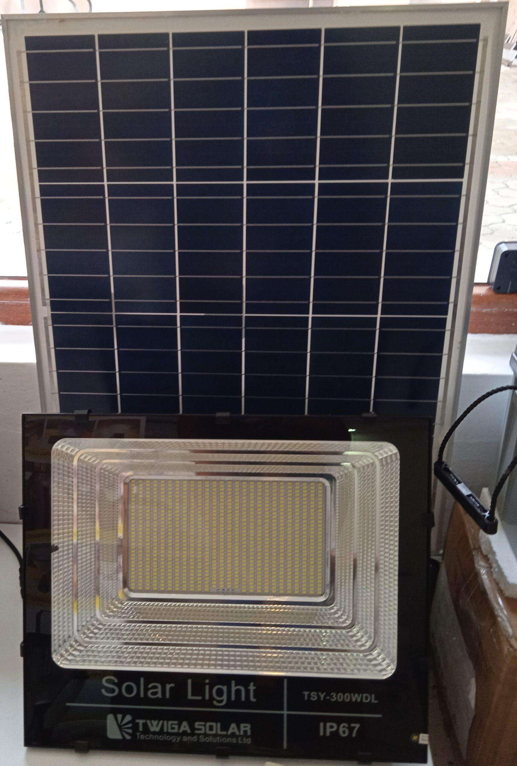 300watts-solar-flood-light-twiga-scaled-1.jpeg